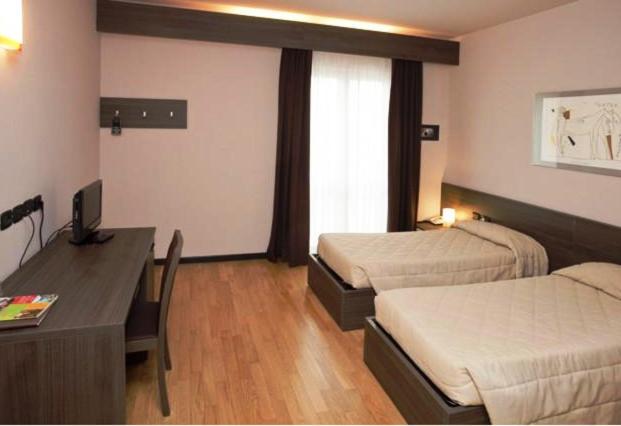Travagliato Eq Hotel מראה חיצוני תמונה