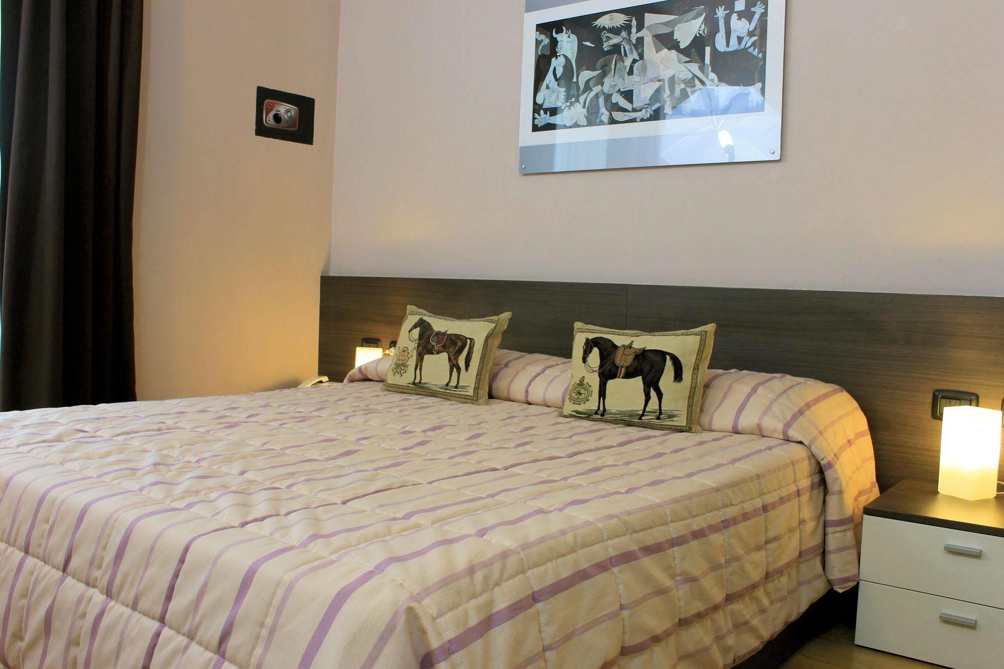Travagliato Eq Hotel מראה חיצוני תמונה
