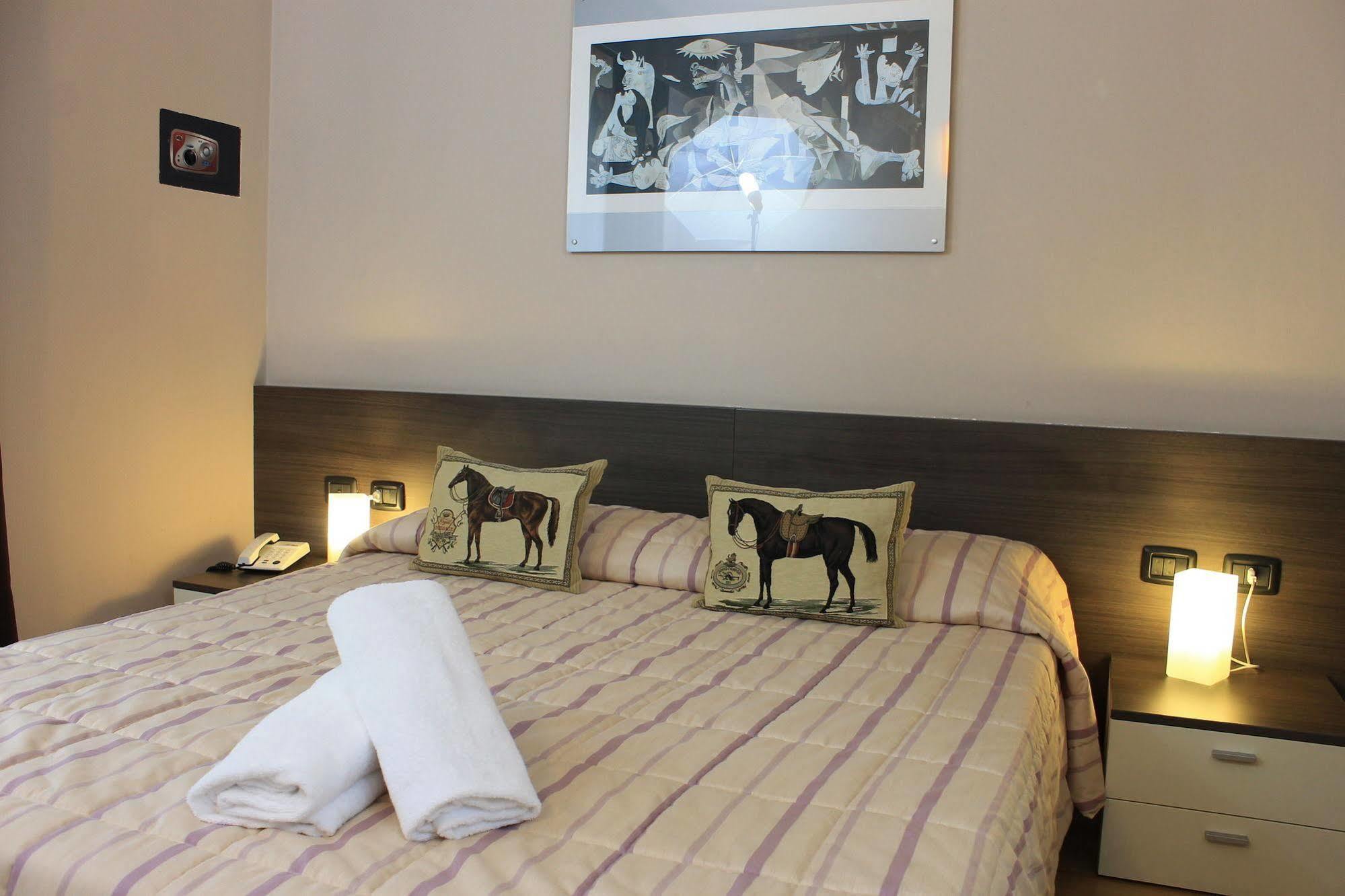 Travagliato Eq Hotel מראה חיצוני תמונה